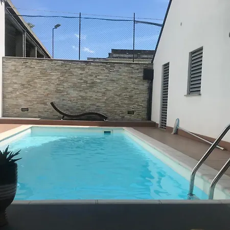 Bed & Breakfast D'este 4*